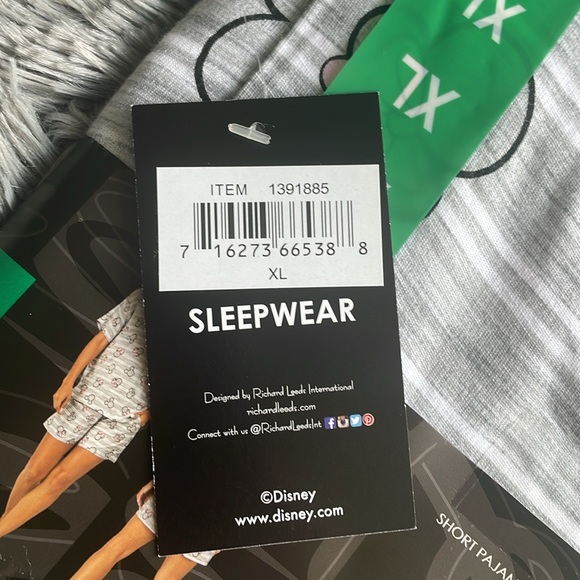 Disney 2-Pc Mickey & Minnie Pajama Shorts Set - Picture 5 of 6